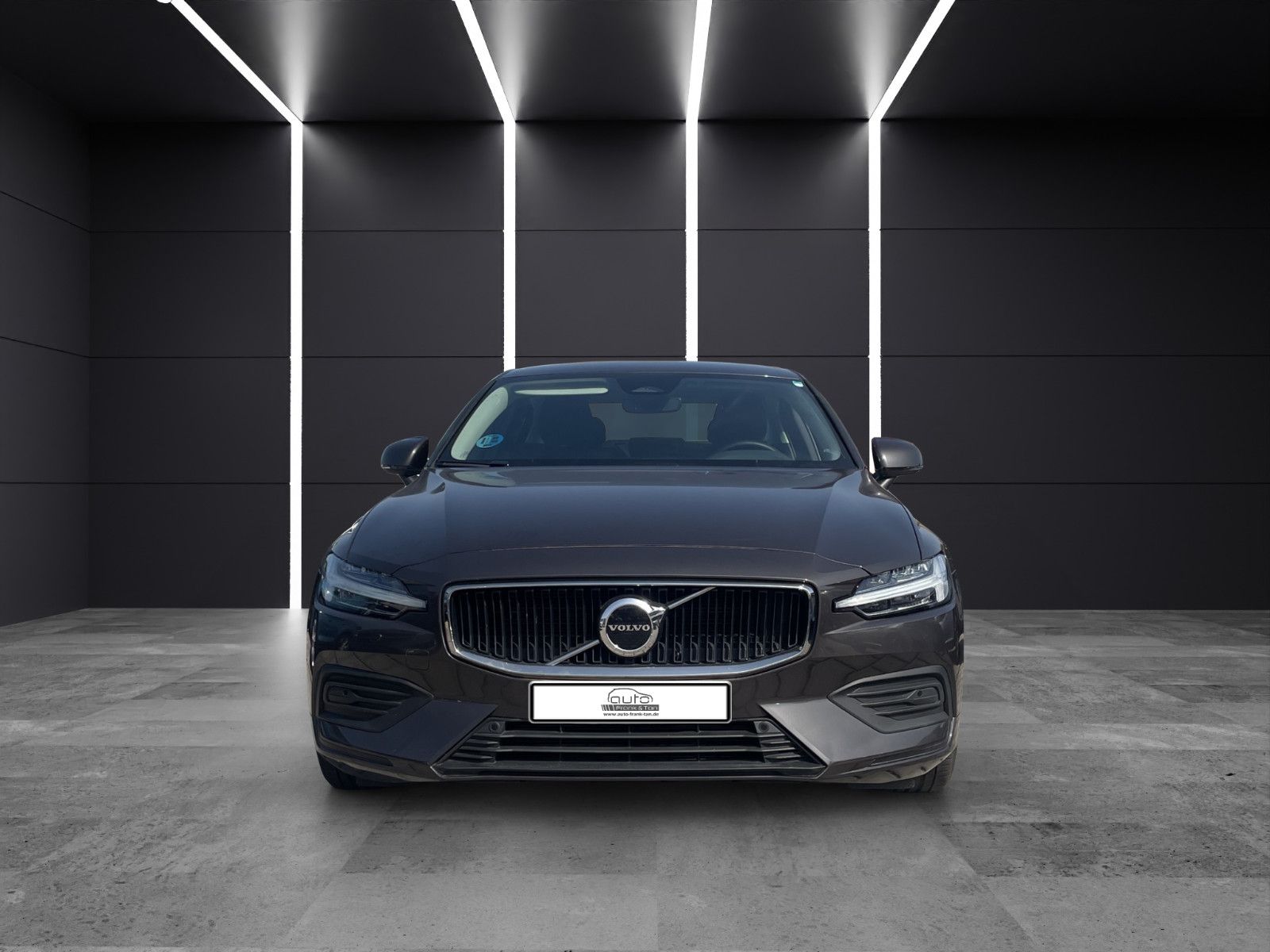Volvo S60 Lim. Plus Dark LED*CAM*Navi*Shzg