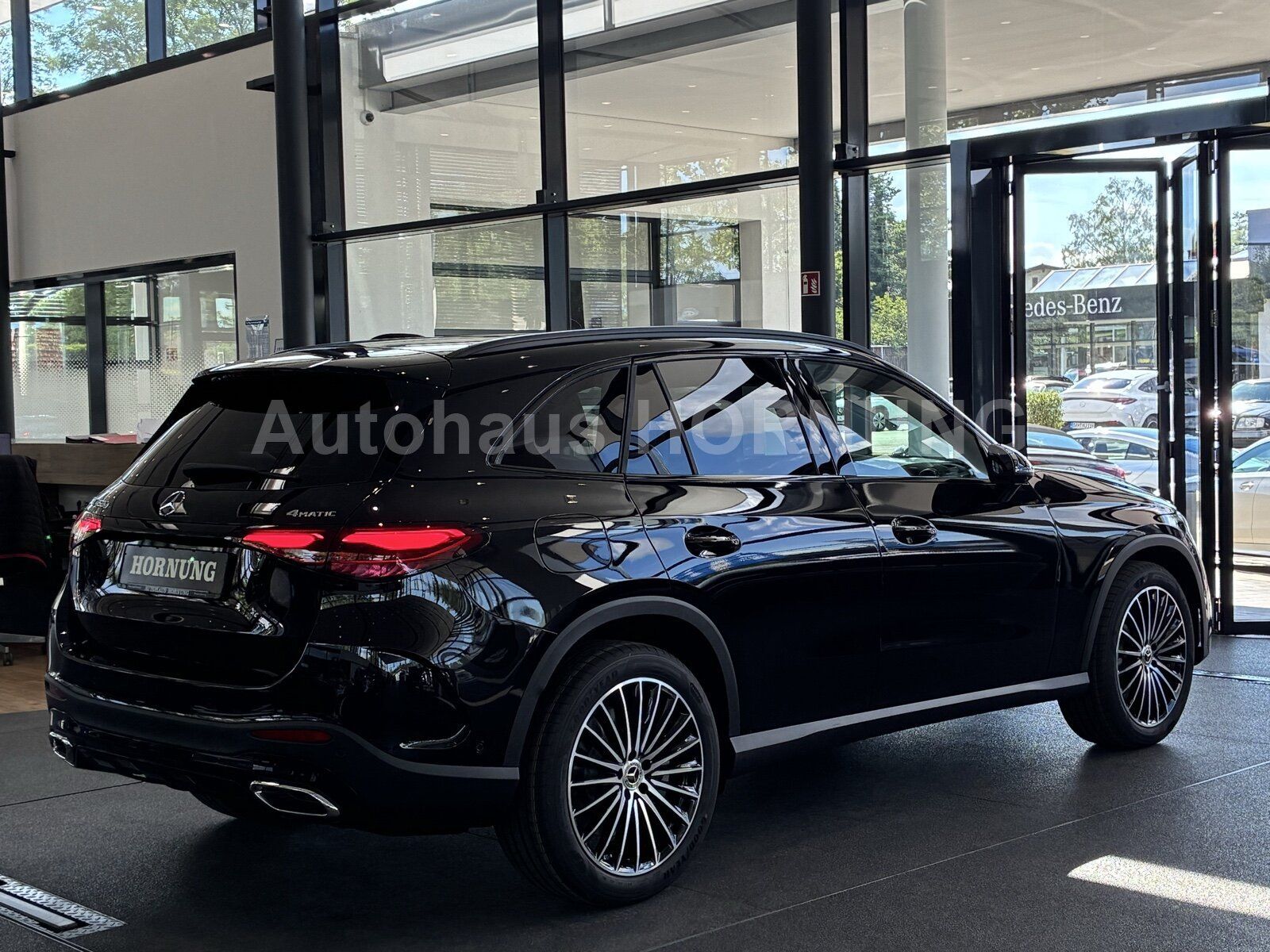 Mercedes-Benz GLC 450 d Edition AMG 4M Pano StHz AHK 360° Burm