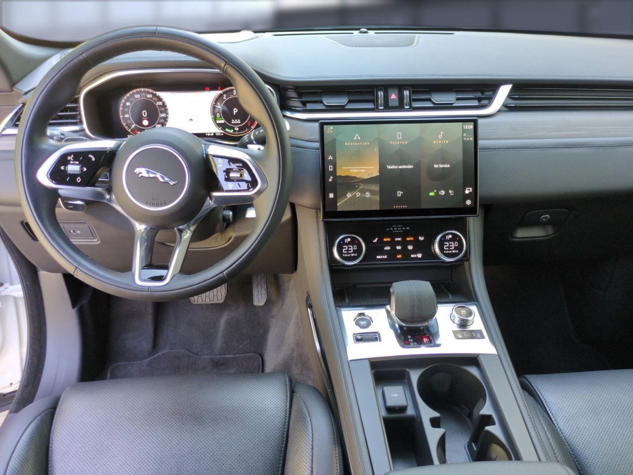 Jaguar F-Pace P400e S AWD HeadUp/Meridian/Winter Kamera