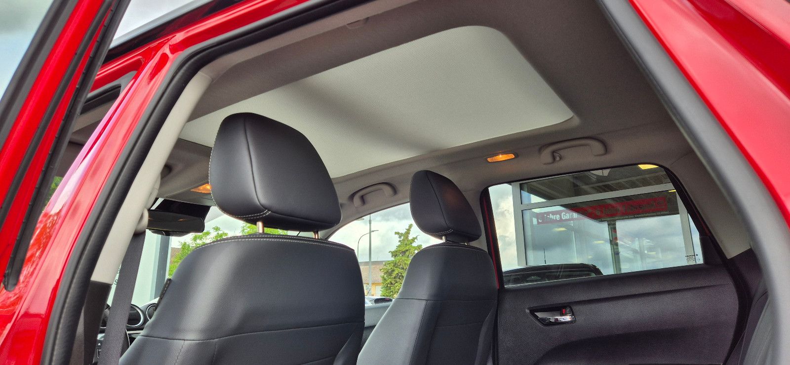 Suzuki Vitara DUALJET Hybrid Comfort+ AGS Allgrip - Samsaru's Car Outlet