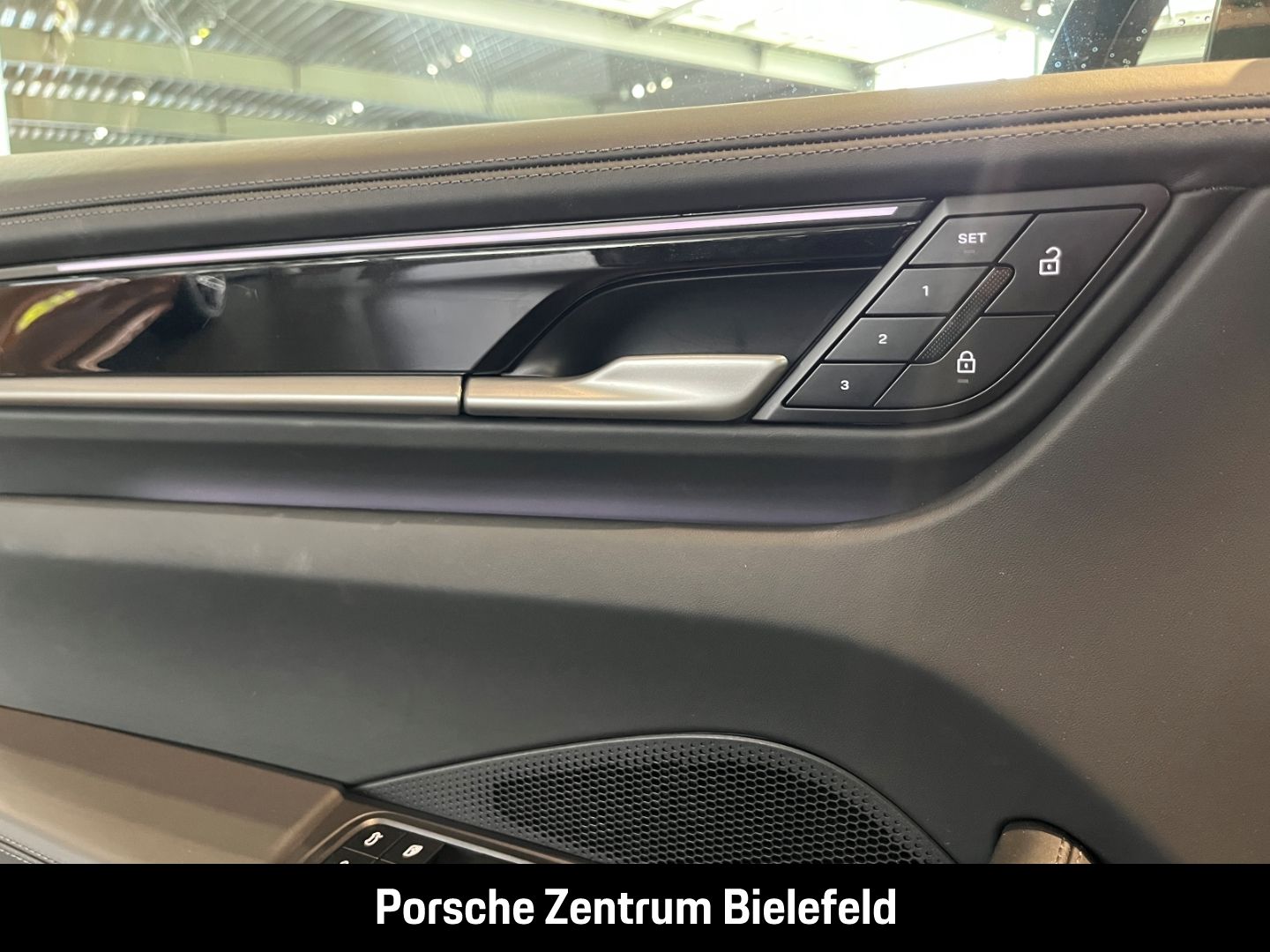 Porsche Macan 4S BOSE Luftfederung Panorama LED-Matrix