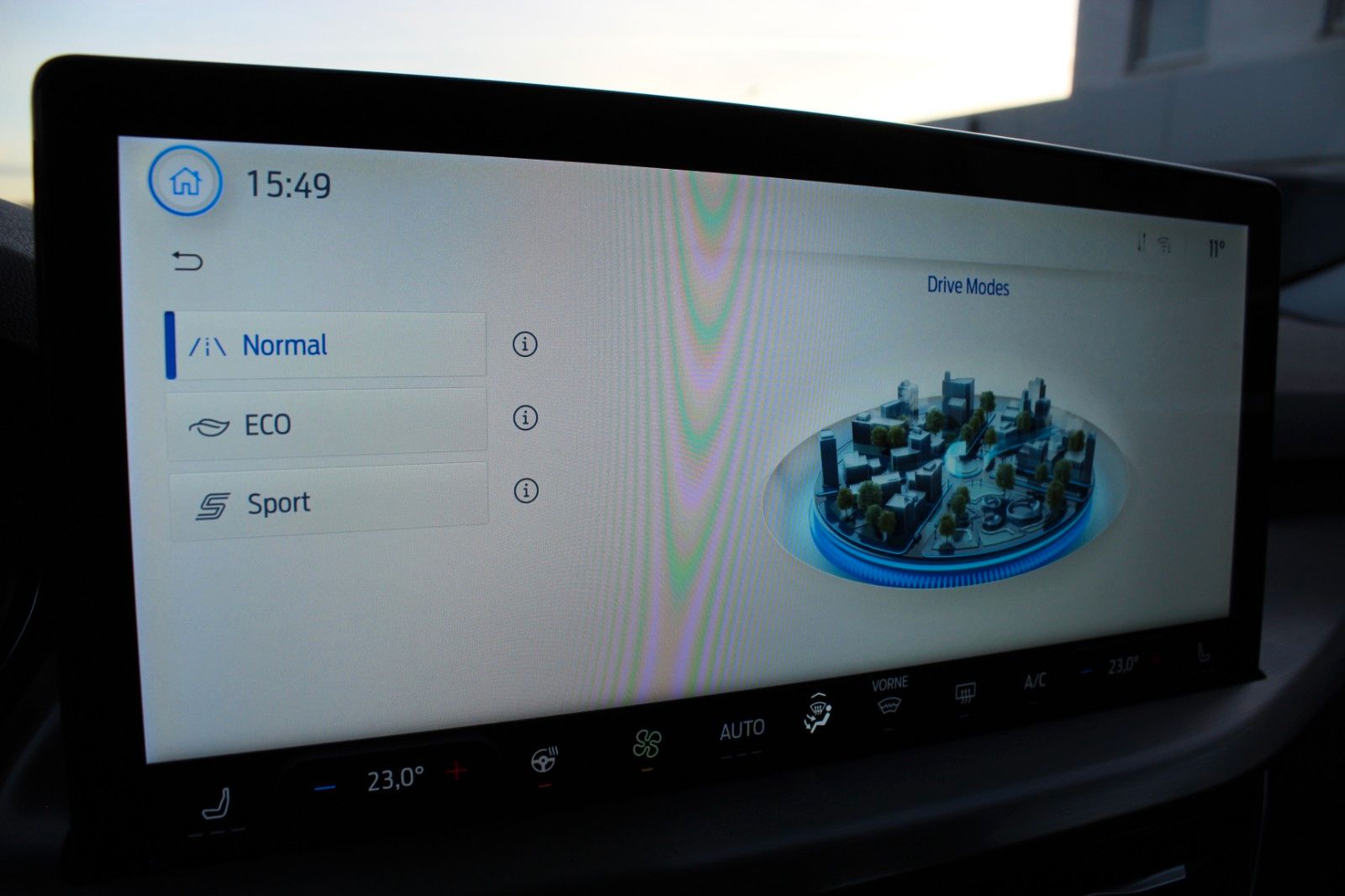 Ford Focus Titanium 1,0EcoBoost*Automatik*ACC*Nav*LED