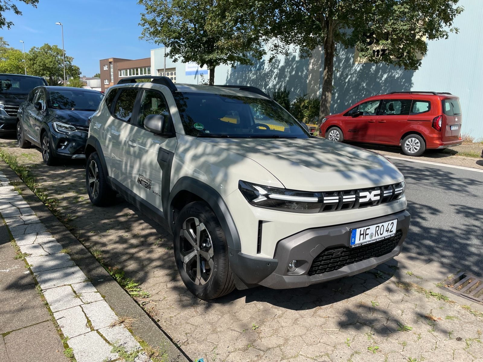 Dacia Duster III Journey Hybrid 140 - Samsaru's Car Outlet