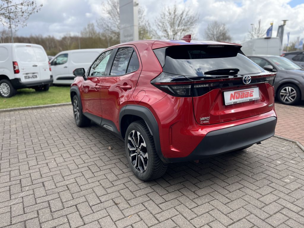 Toyota Yaris Cross Hybrid 1.5 VVT-i Team Deutschland