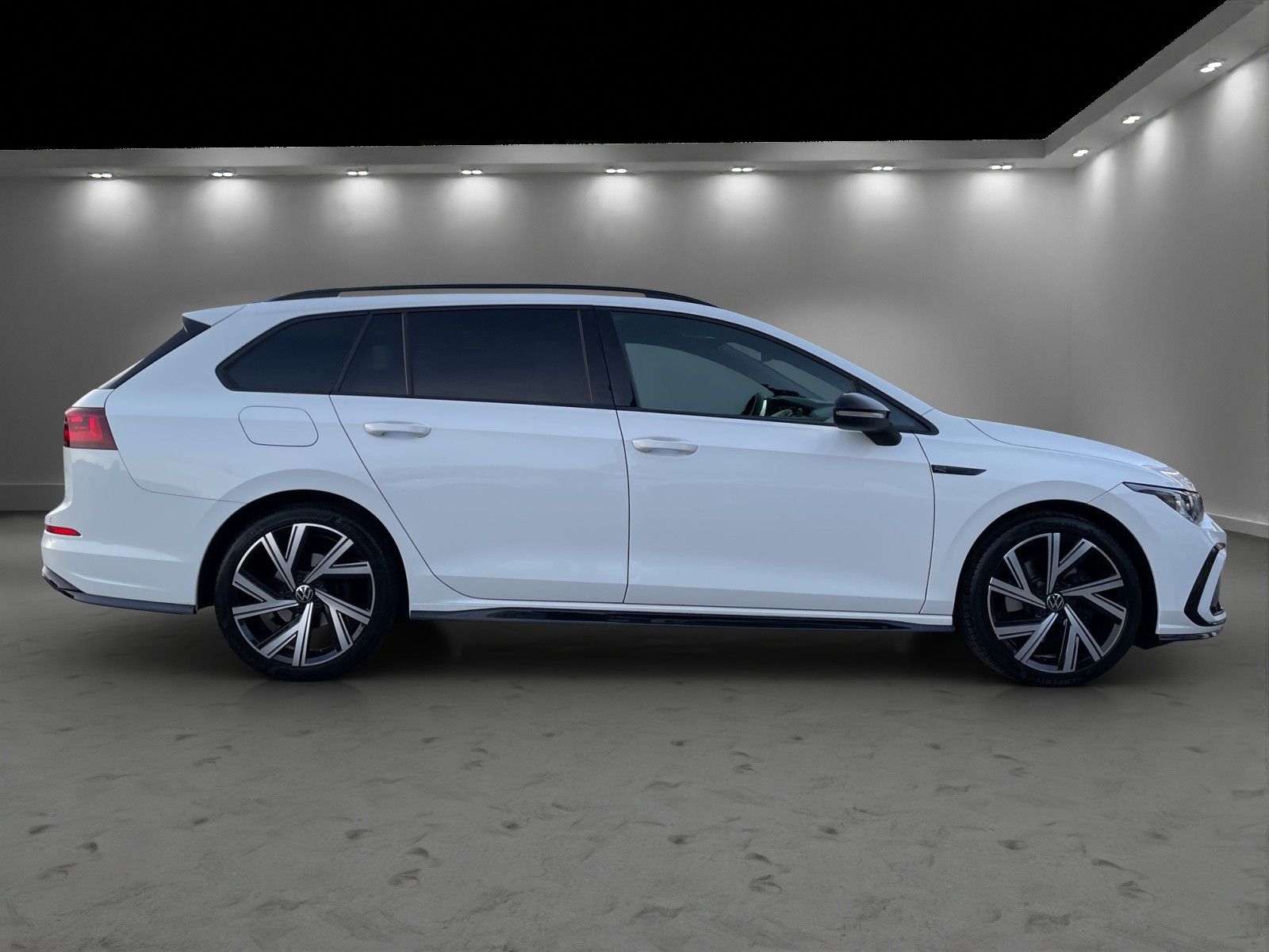 Volkswagen Golf Variant Golf VIII Variant R-Line 4Motion LE
