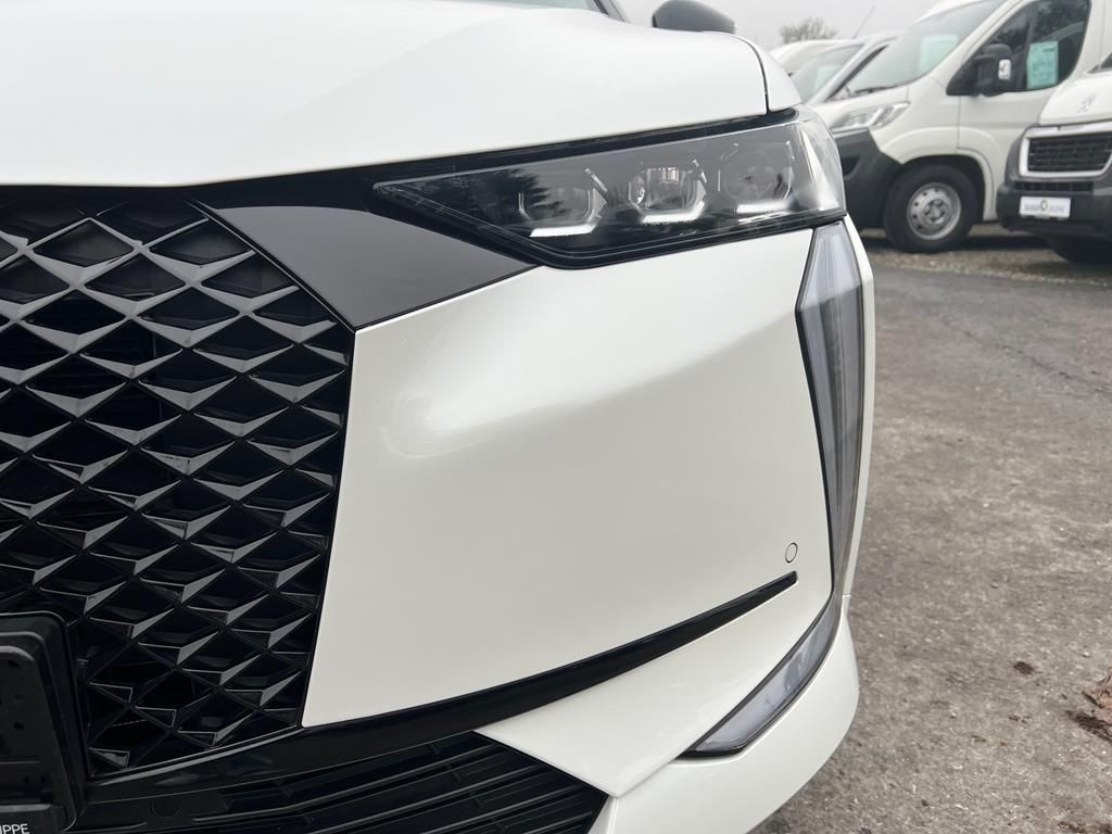 DS Automobiles DS4 Performance Line +