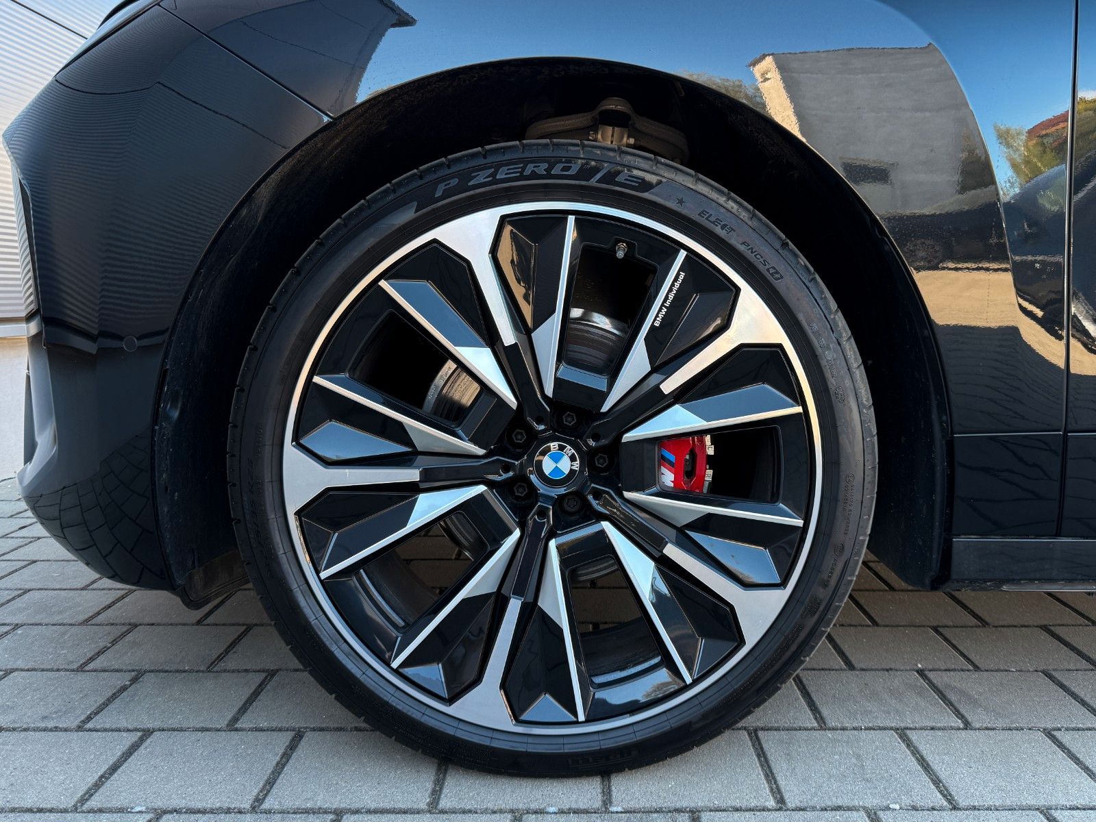 BMW iX 60 xDrive M Sport*Integral*2-Achs*Pano*B&W*