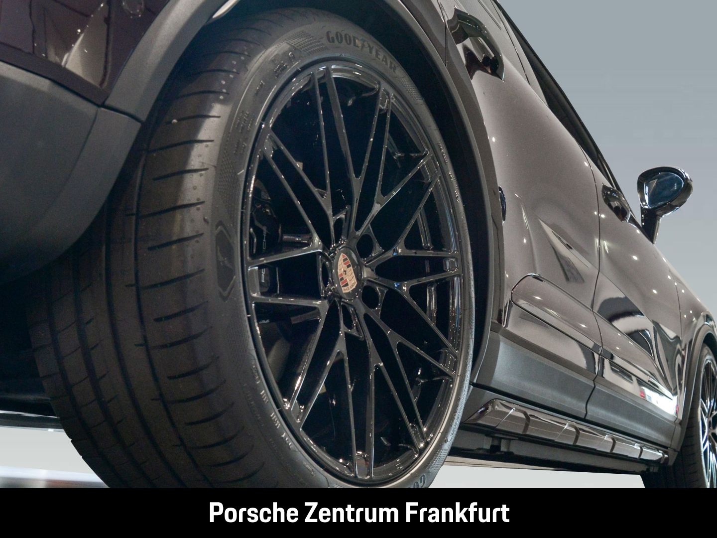 Porsche Macan 4S BOSE Panoramadach Rückfahrkamera LED