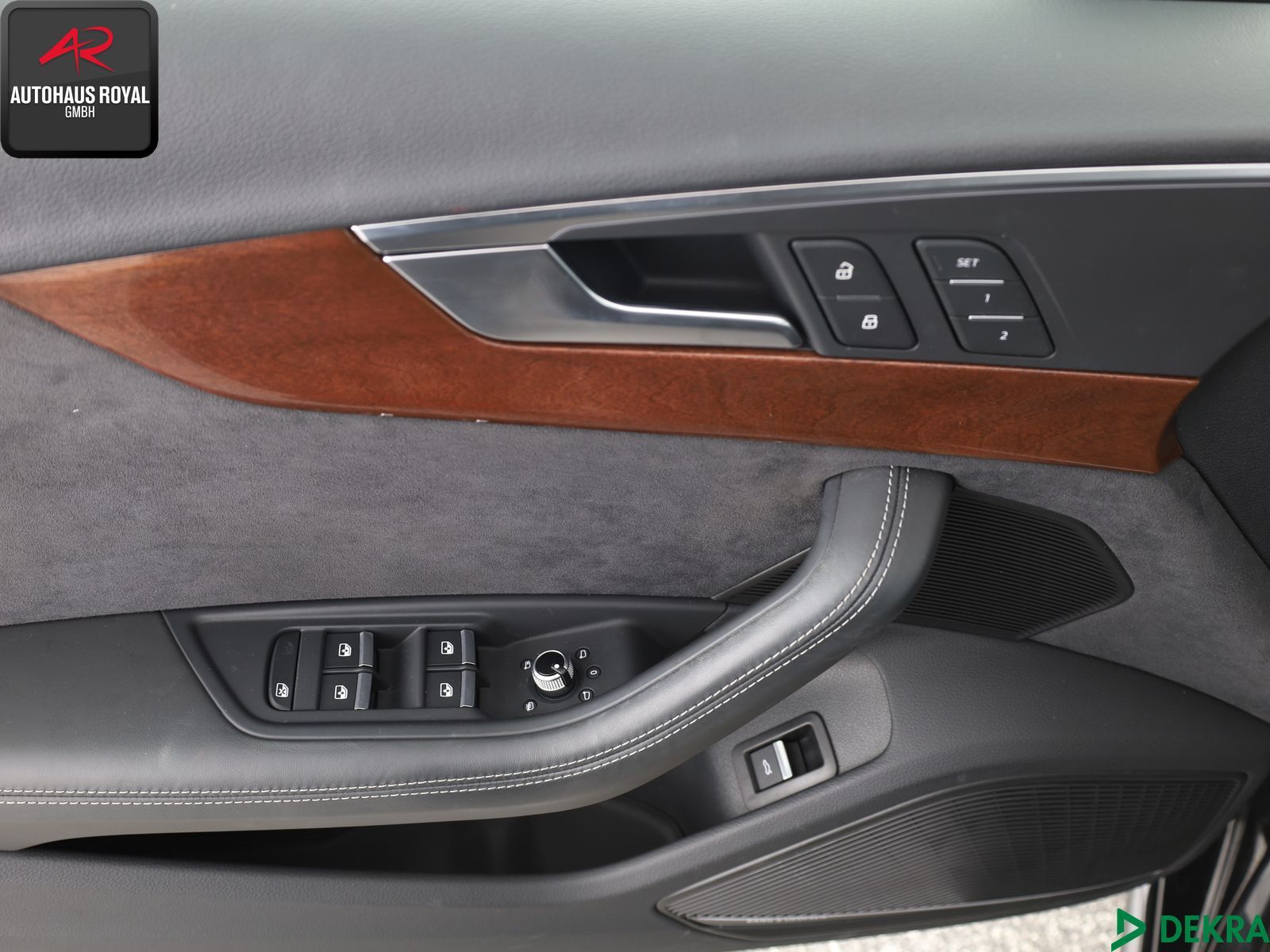 Audi A4 Limousine 45 TFSI qu S LINE - Samsaru's Car Outlet