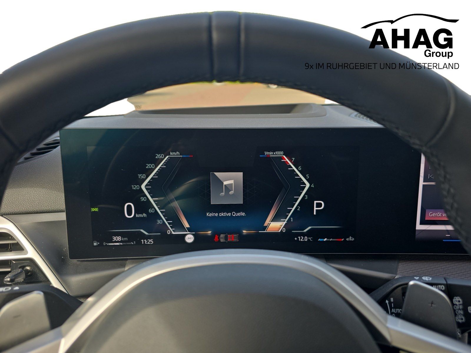 BMW 320i Tour. M Sport ACC HUD 360° Pano HiFi