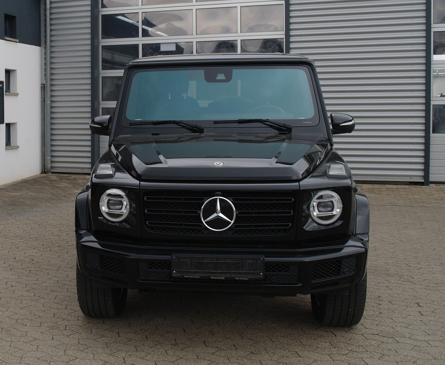 Mercedes-Benz G 350 d - Samsaru's Car Outlet