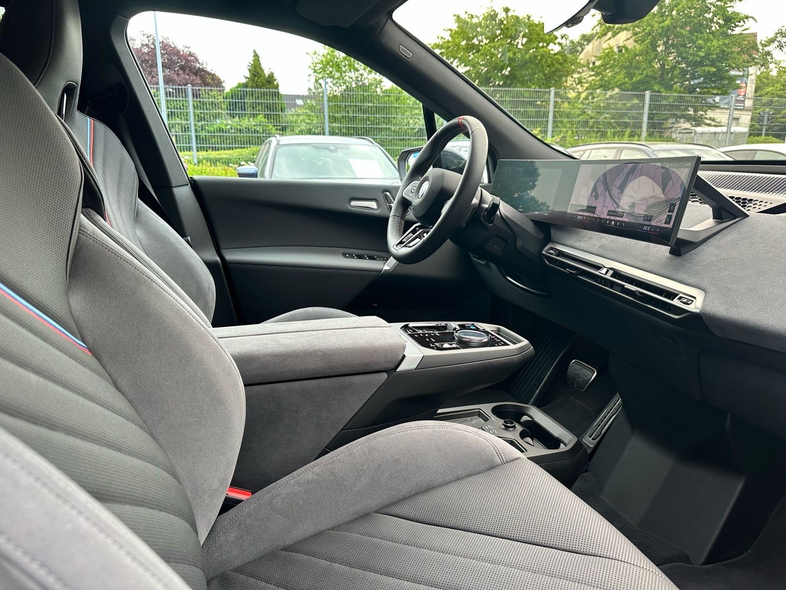 BMW iX M70 //Pano Stop&Go Leas.ab EUR 999,-inkl.