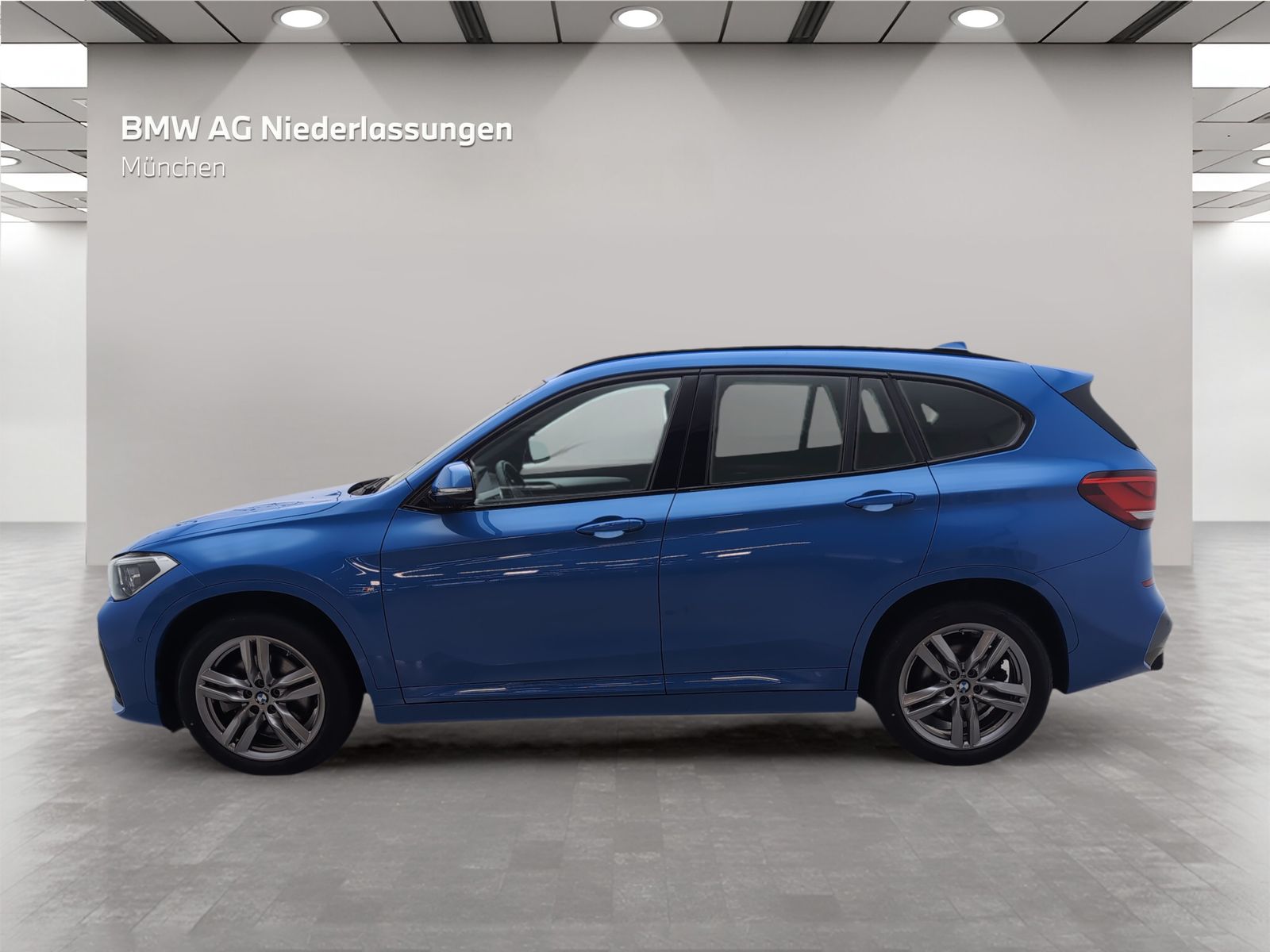 BMW X1 xDrive20i M Sport - Samsaru's Car Outlet