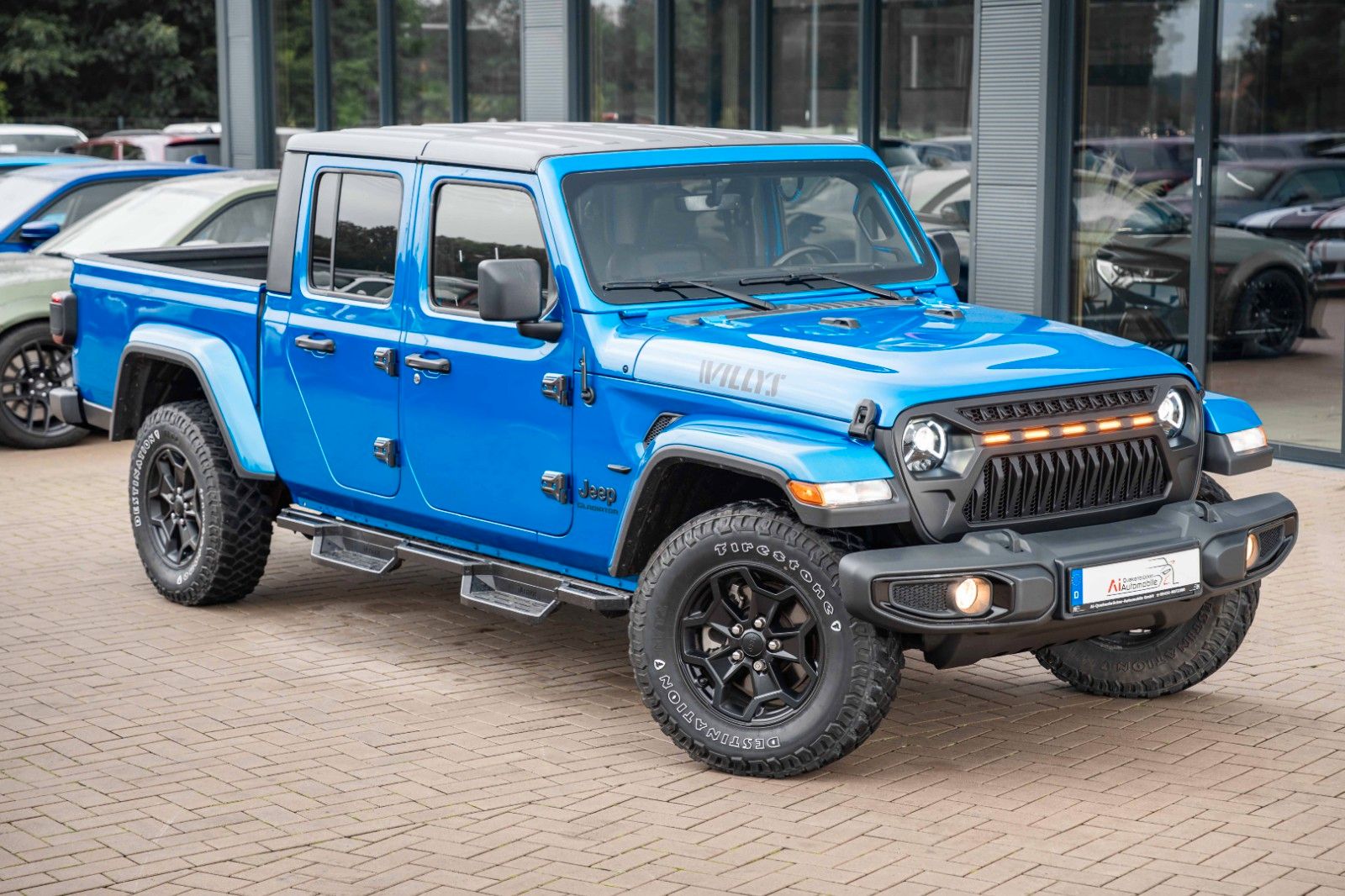 Jeep Gladiator Willys 3.6 V6 285 PS | 4x4 Crew Cab