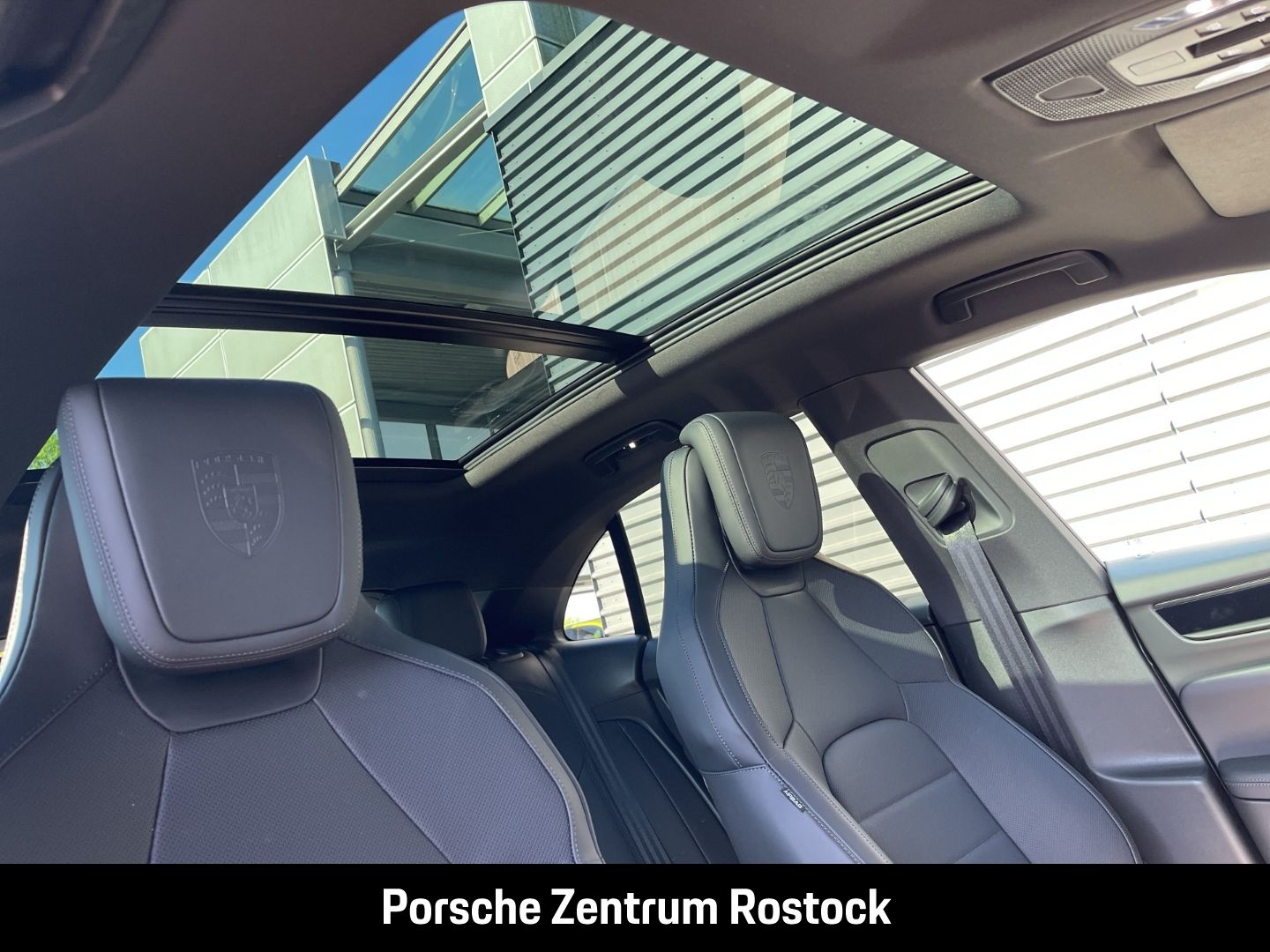 Porsche Macan 4S BOSE LED-Matrix Panorama Surround-View
