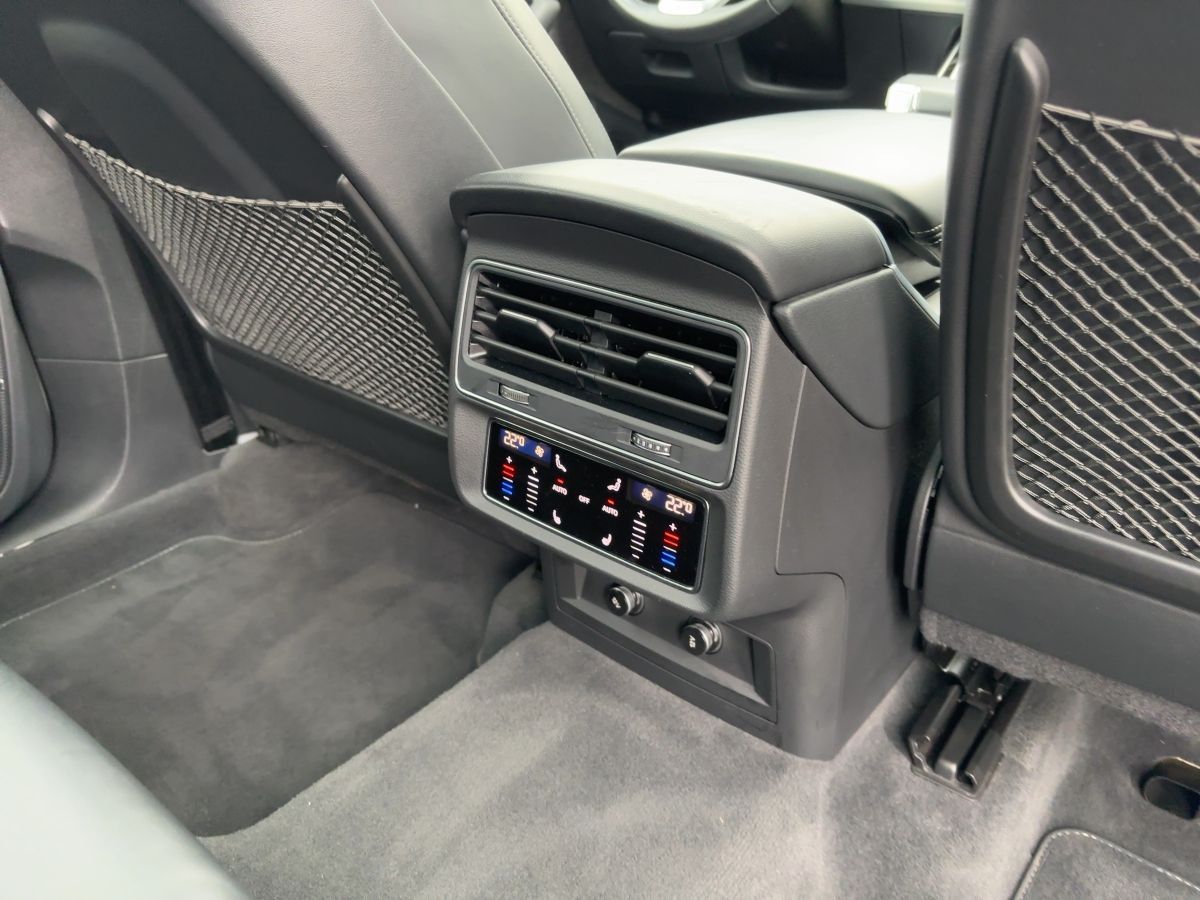 Audi Q7 50 TDI quat. S line Matrix Pano Standhz. AHZV