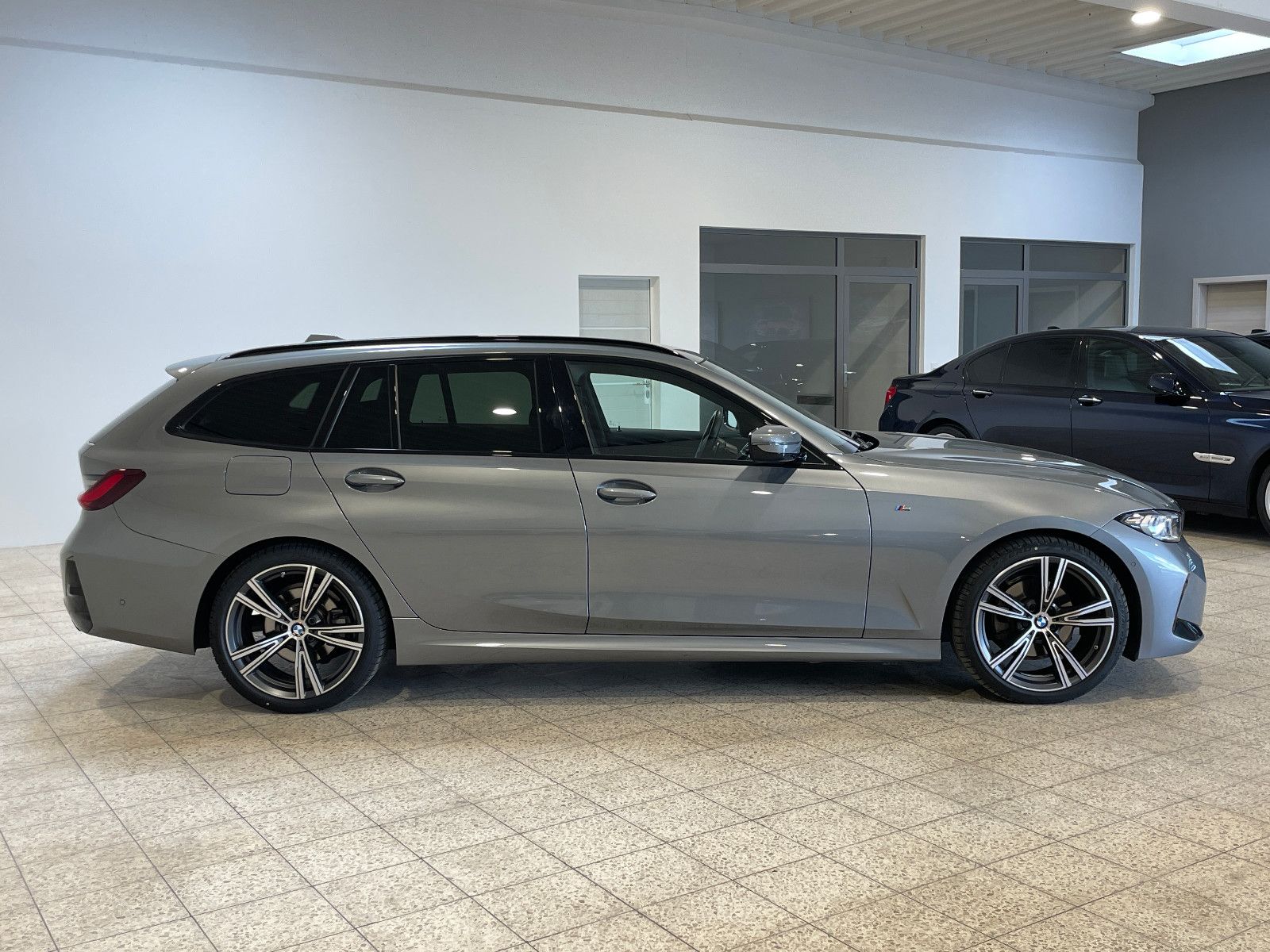 BMW 320d xDrive M Sport M Paket - Samsaru's Car Outlet