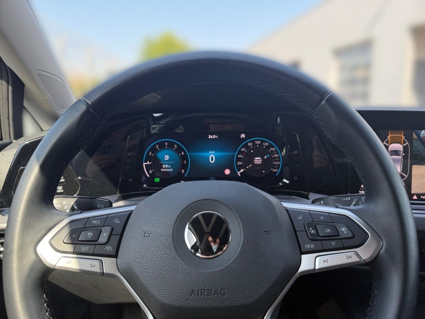 Volkswagen Golf 8 VIII Style 1.5 TSI - Samsaru's Car Outlet