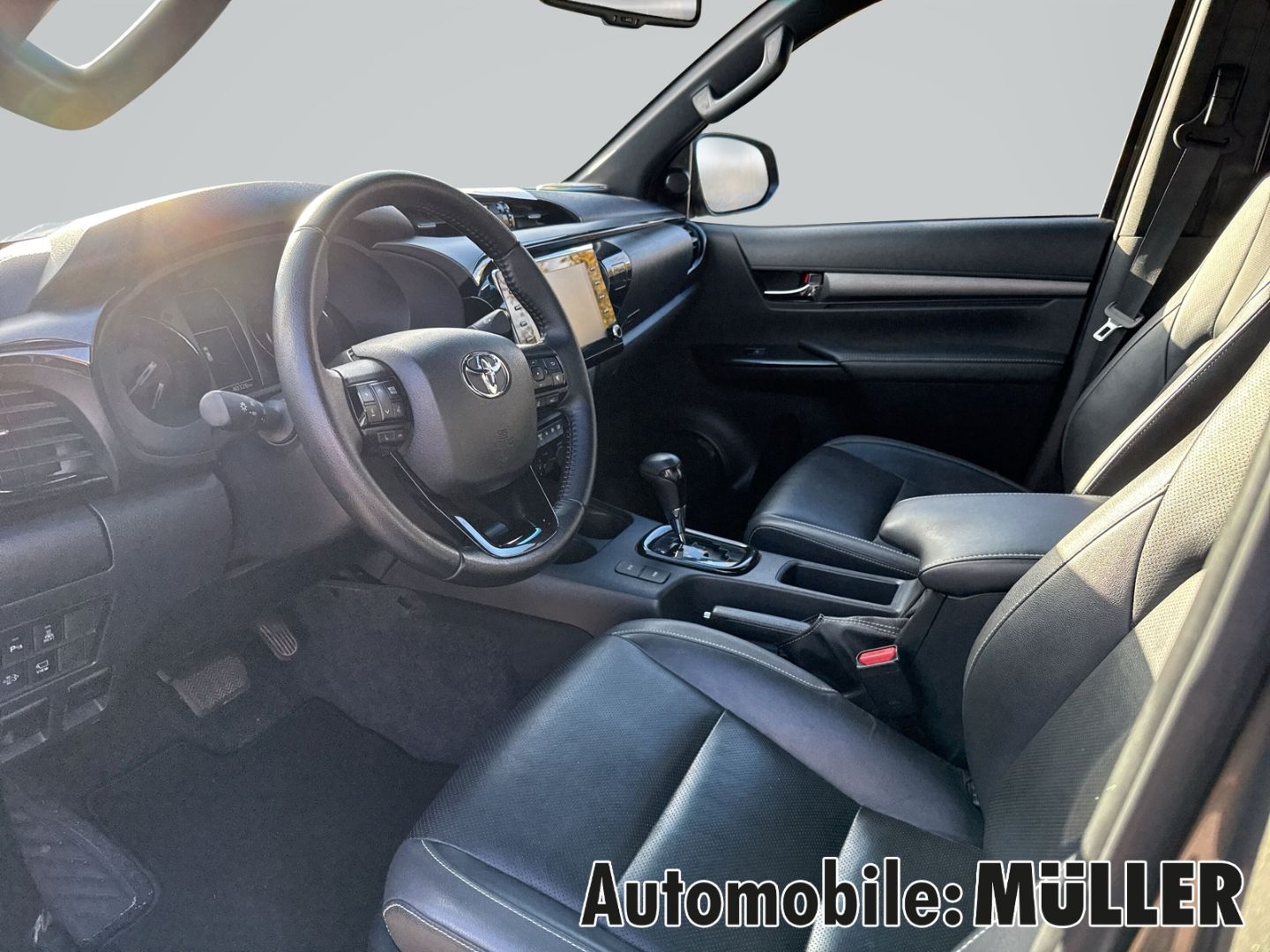 Toyota Hilux 2.8 D-4D Double Cab Invincible 4x4 BFGoodr