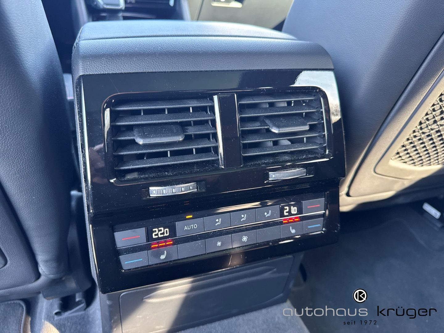 Volkswagen Touareg 3.0 V6 TDI R-Line 4Motion HUD Luft AHK S