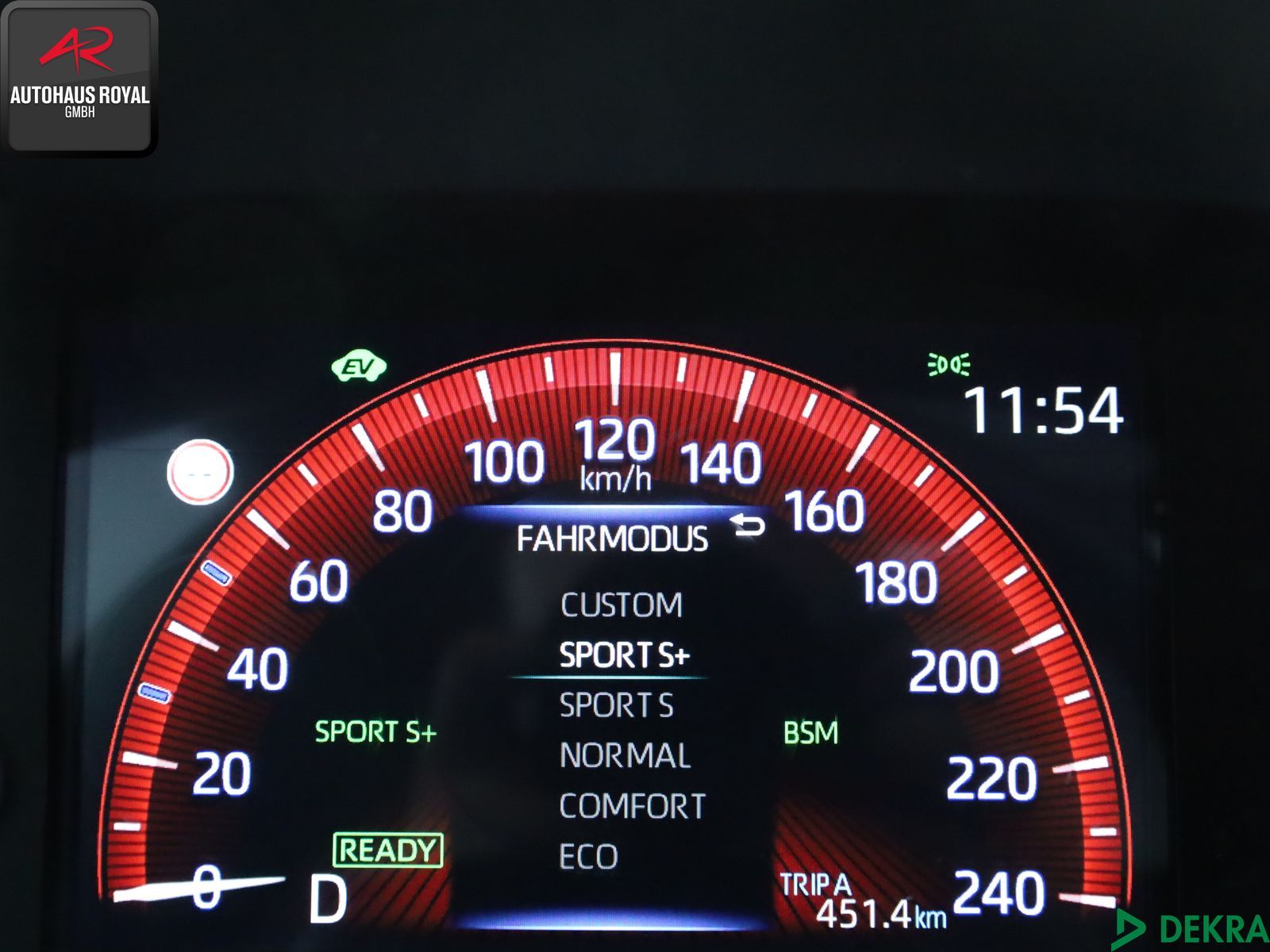 Toyota Corolla 2.0 Hybrid - Samsaru's Car Outlet