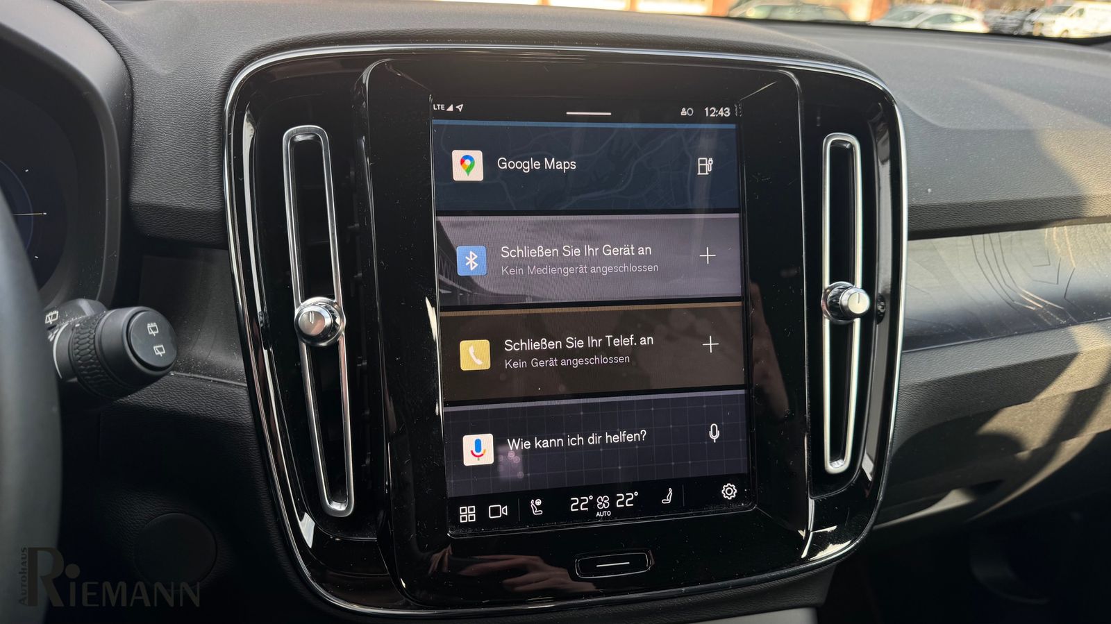 Volvo XC40 Recharge Single Motor Plus + Winter-Paket