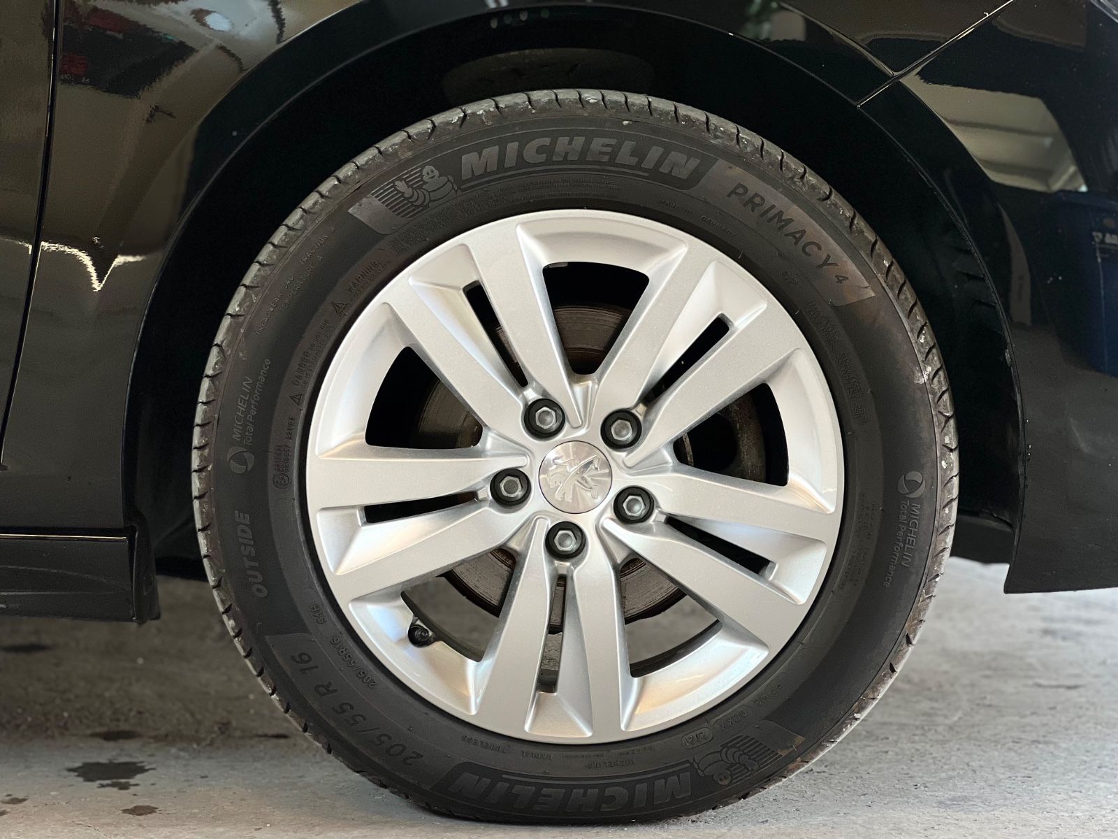 Peugeot 308 Active Pack - Samsaru's Car Outlet