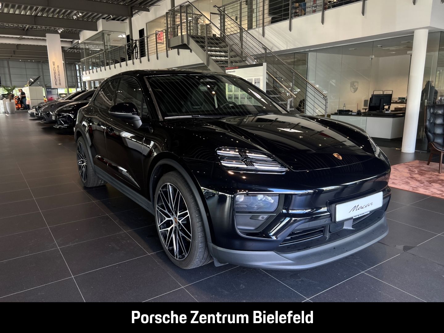 Porsche Macan 4S Burmester Rückfahrkamera Luftfederung