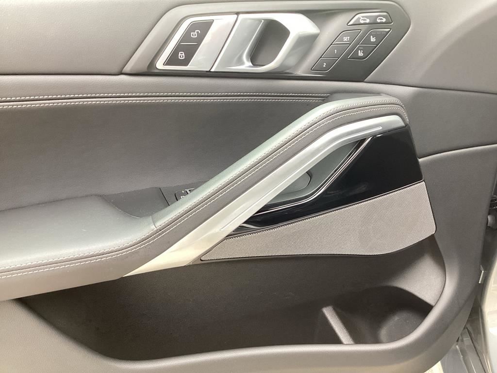 BMW X6 xDrive30d M Sport AHK+ACC+Inno+Pano+Massage+