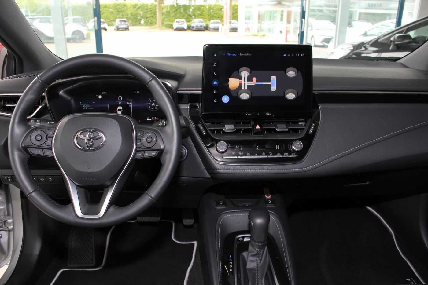 Toyota Corolla Touring Sports 2.0 Hybrid - Samsaru's Car Outlet