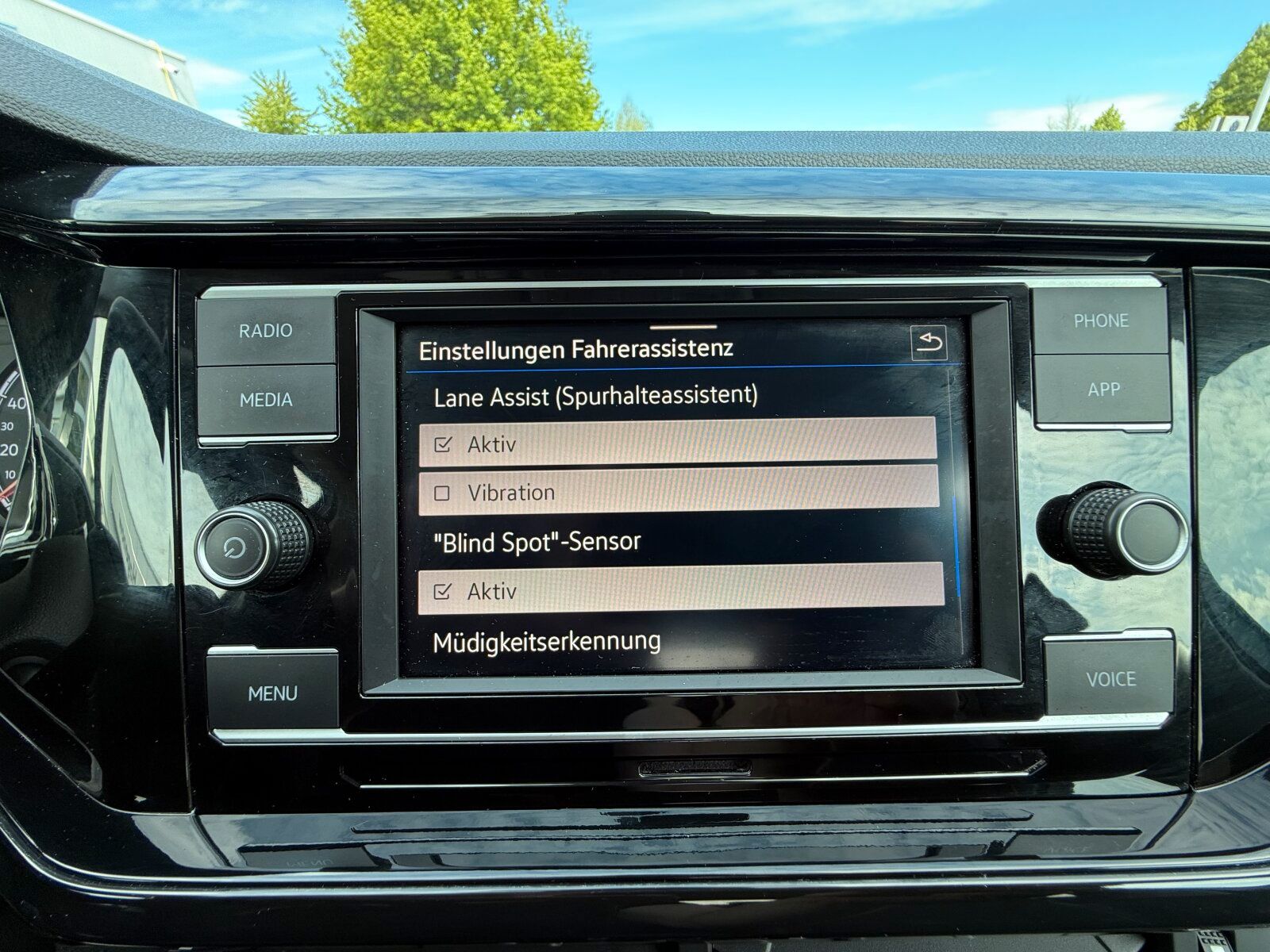 Volkswagen T-Cross 1.0 TSI Style - Samsaru's Car Outlet