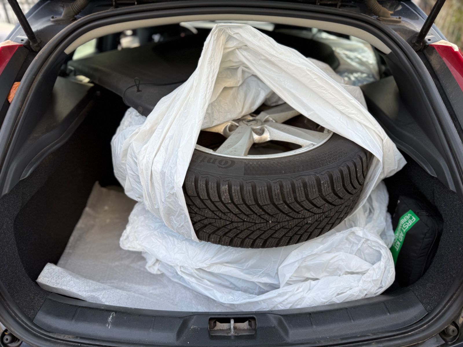 Volvo V40 Momentum 1 Vorbesitzer R.Kamera SHZ
