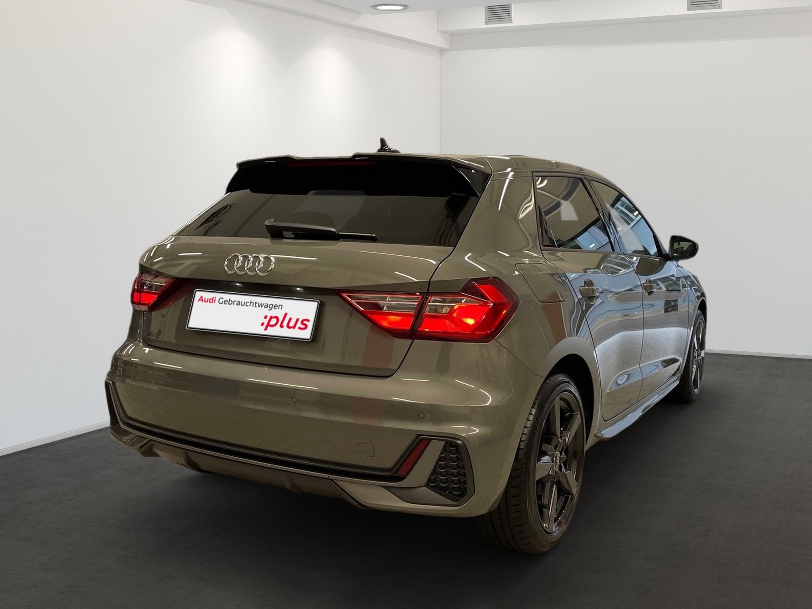 Audi A1 Sportback 25 TFSI S line - Samsaru's Car Outlet