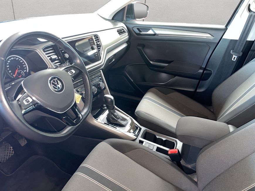 Volkswagen T-Roc 1.5 TSI DSG Style - Samsaru's Car Outlet