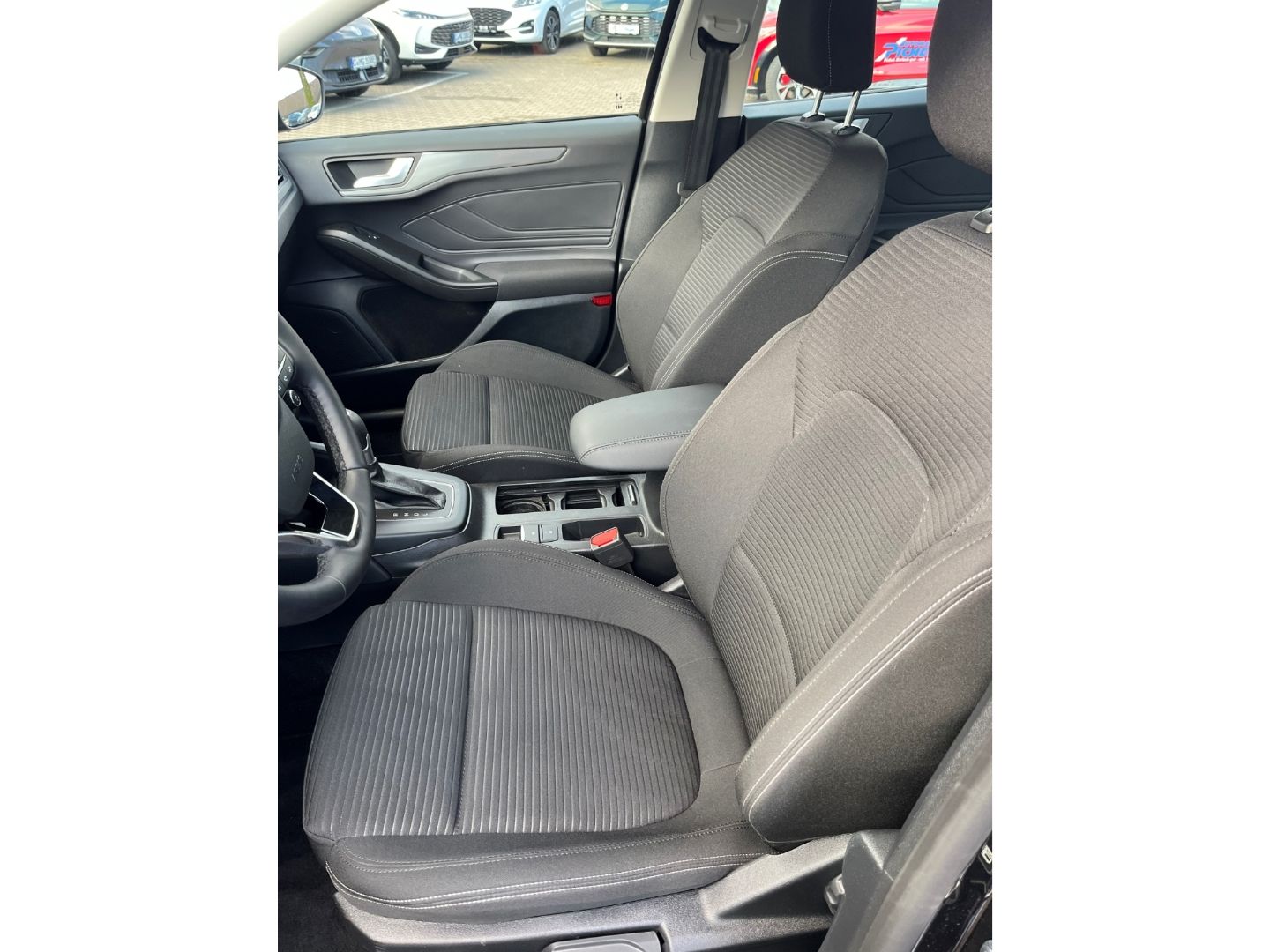 Ford Focus Titanium Editio LED ACC Apple CarPlay Andr