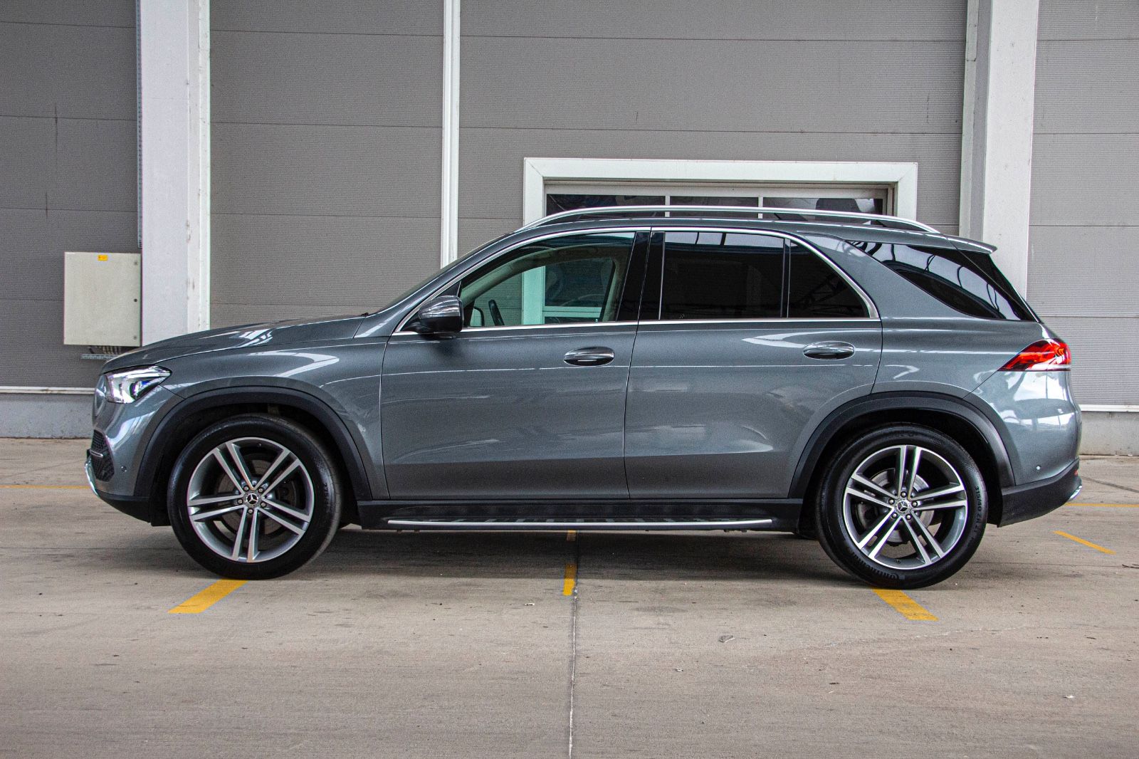 Mercedes-Benz GLE400d 4M BURMESTER.SITZBELÜFTUNG.AHK.21".360°
