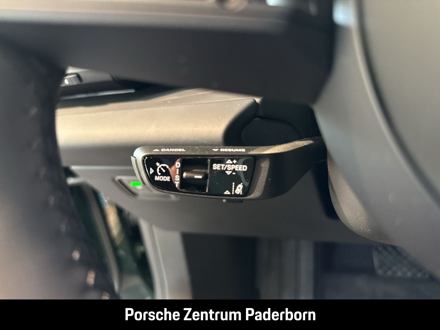 Porsche Macan 4 - Samsaru's Car Outlet