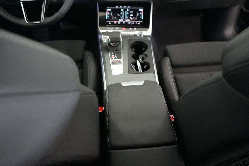 Audi A6 Avant 50 TDI quattro S line - Samsaru's Car Outlet