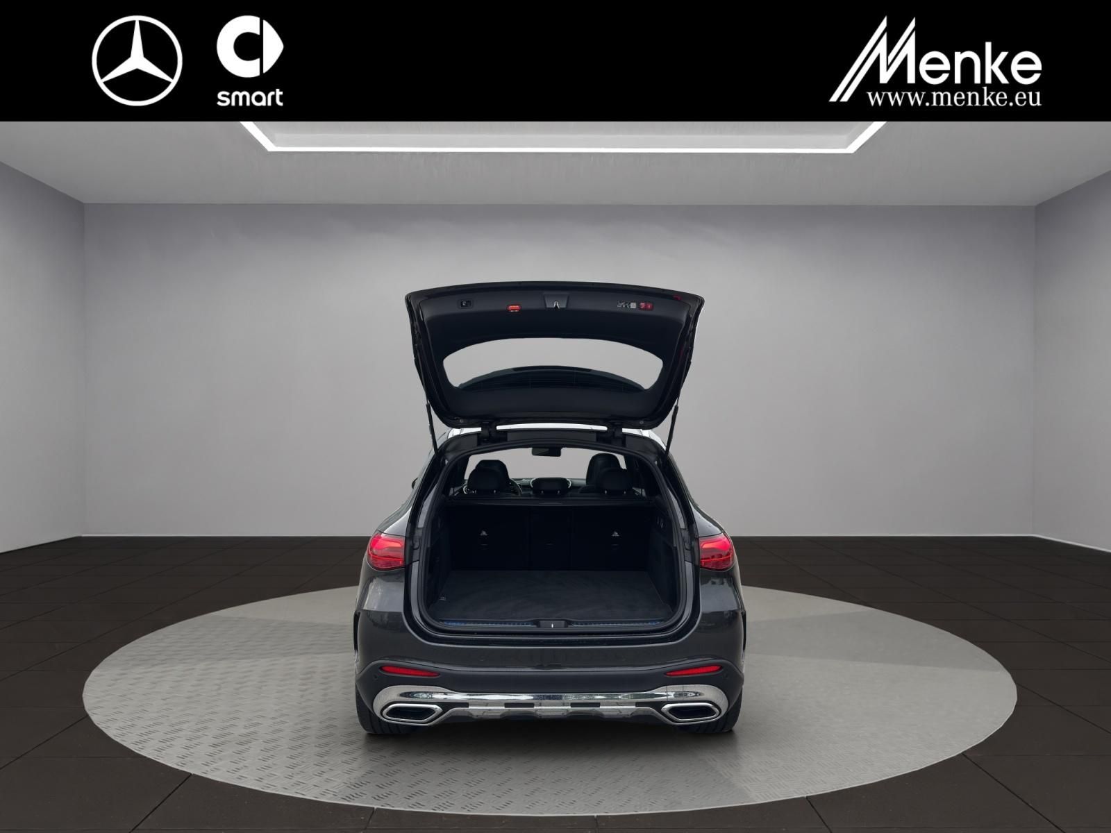 Mercedes-Benz GLC 300 4M AMG+AIR+Pano+HA-Lenk+Distro+Sitzklima