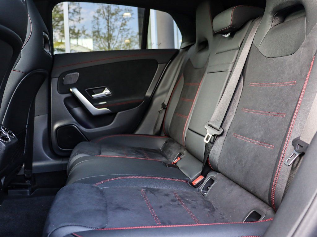 Mercedes-Benz CLA 250 4M AMG - Samsaru's Car Outlet