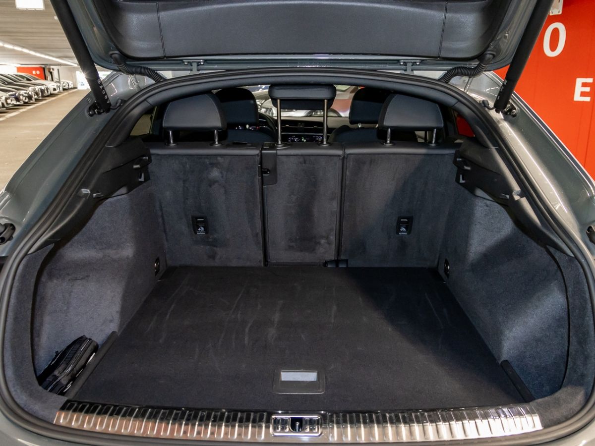 Audi Q3 Sportback S line 40 TFSI quattro - Samsaru's Car Outlet