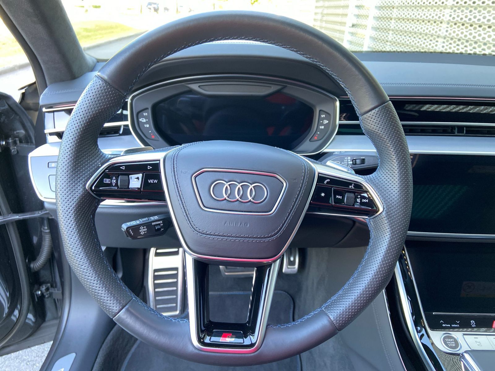 Audi A8 60 TFSIe quattro - Samsaru's Car Outlet
