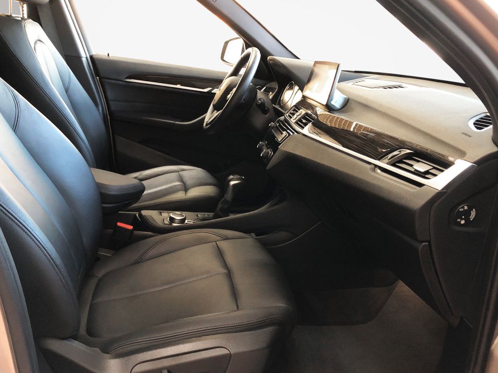 BMW X1 xDrive25e Advantage - Samsaru's Car Outlet