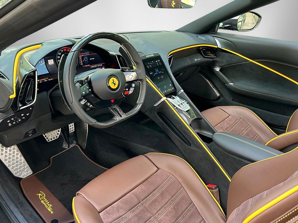 Ferrari Roma Spider - Samsaru's Car Outlet