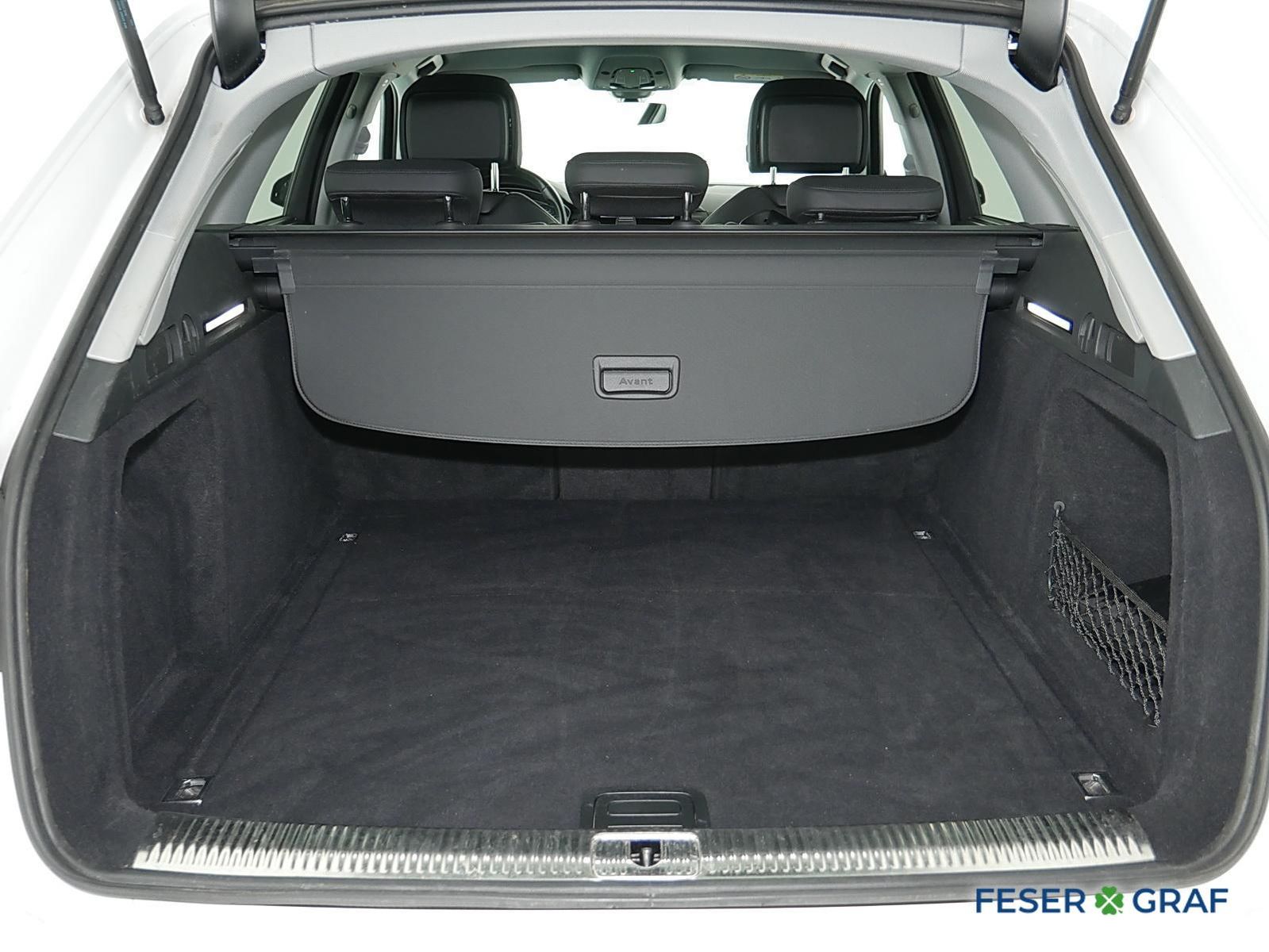 Audi A4 Avant 45 TFSI qu - Samsaru's Car Outlet