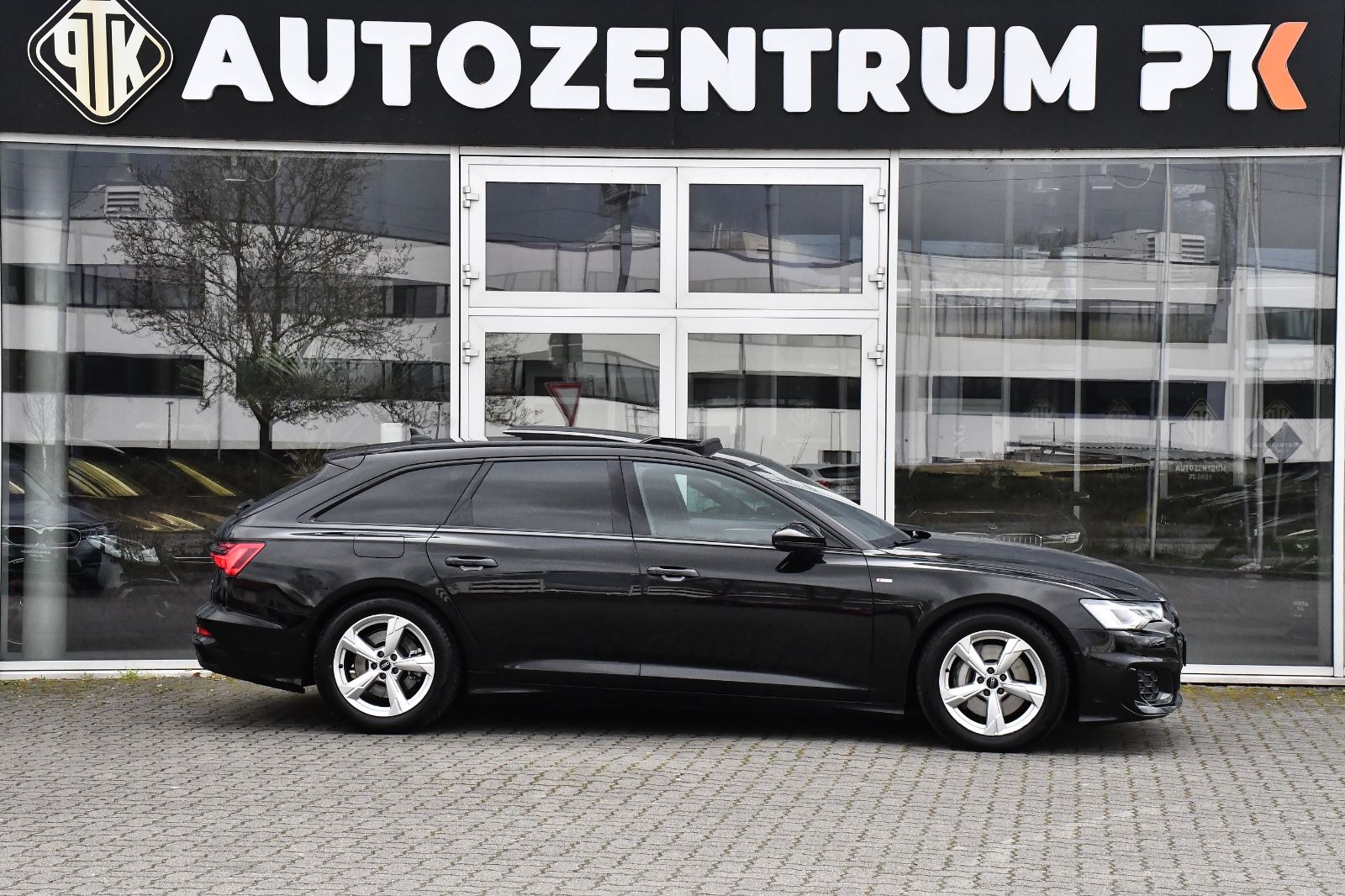 Audi A6 Avant 50TDI Quattro S Line Pano HeadUp Matrix