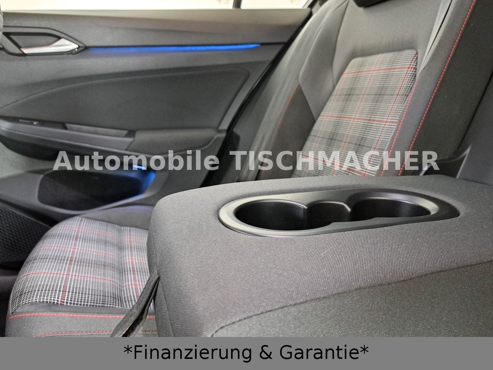 Volkswagen Golf VIII DSG - Samsaru's Car Outlet