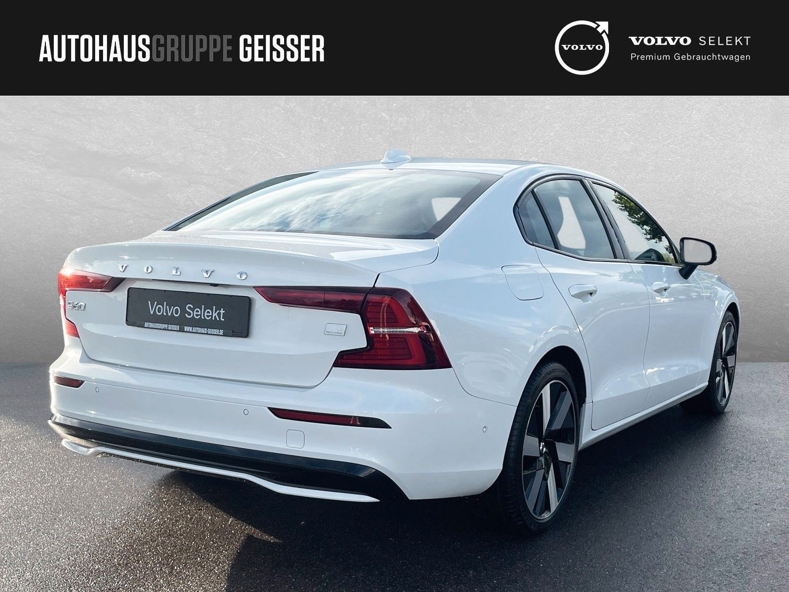 Volvo S60 T8 AWD Recharge Ultimate Dark ACC BLIS SD