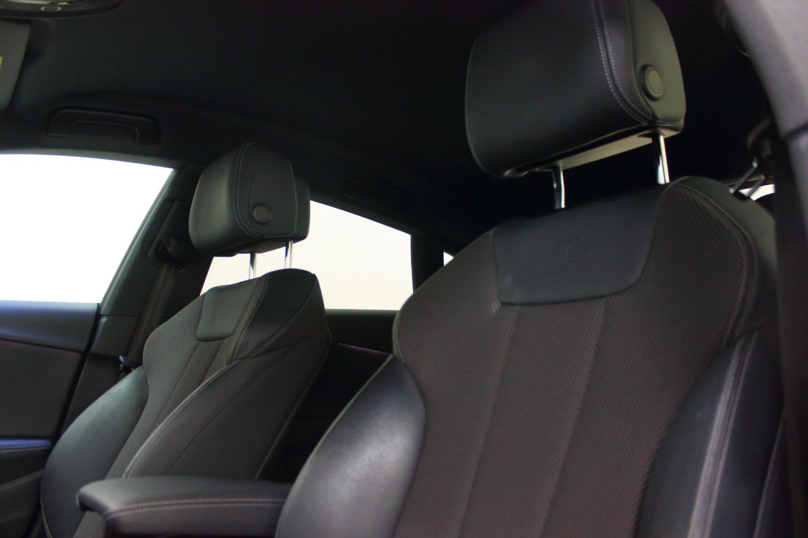 Audi A5 40 TFSI S tr QUATTRO SB~3xS-LINE+UNFALLFREI+R