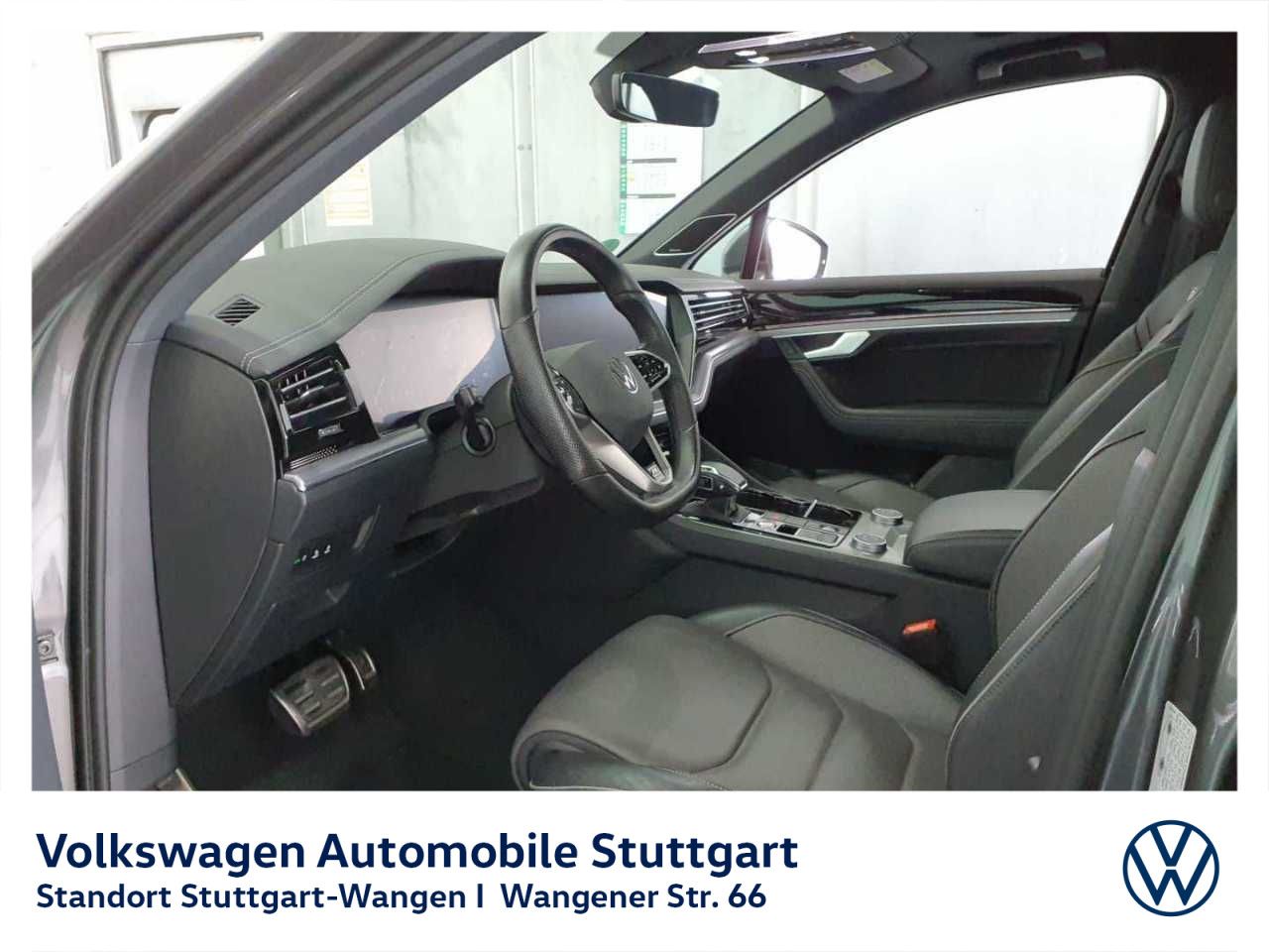 Volkswagen Touareg R-Line 3.0 TDI - Samsaru's Car Outlet
